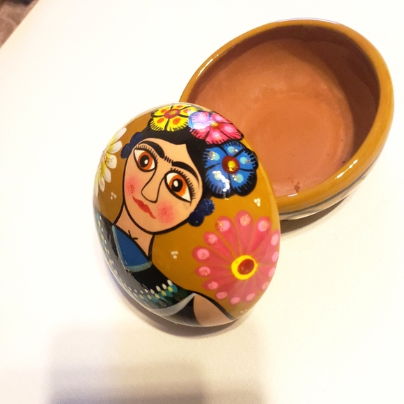 💙💚💛🧡💜Beautiful Handmade Frida Kahlo Jewelry box 💜🧡💛💚💙 - Picture 4 of 8